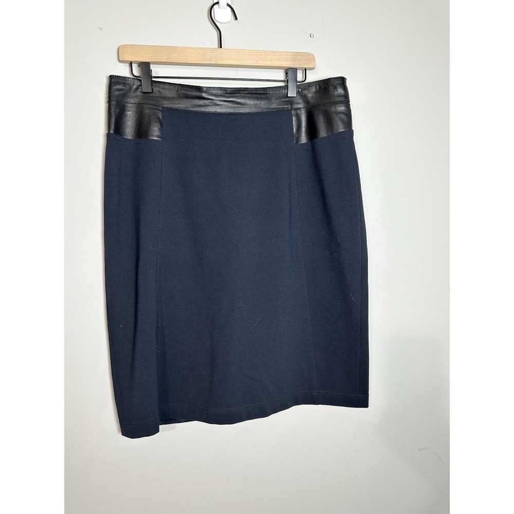 Akris Punto Mixed-Media Italian Punto Faux Leather Trim Pencil Skirt Size 12